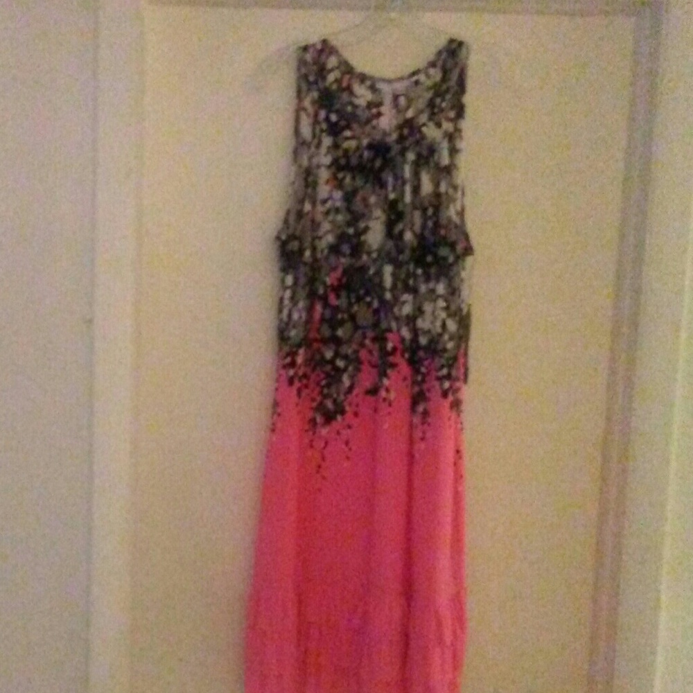 Dress - Picture 2 of 5